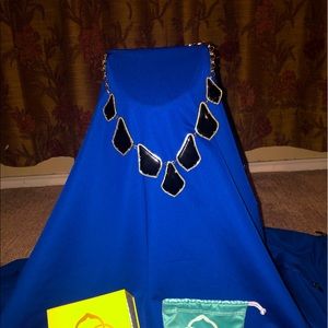 Beautiful Kendra Scott Necklace!!
